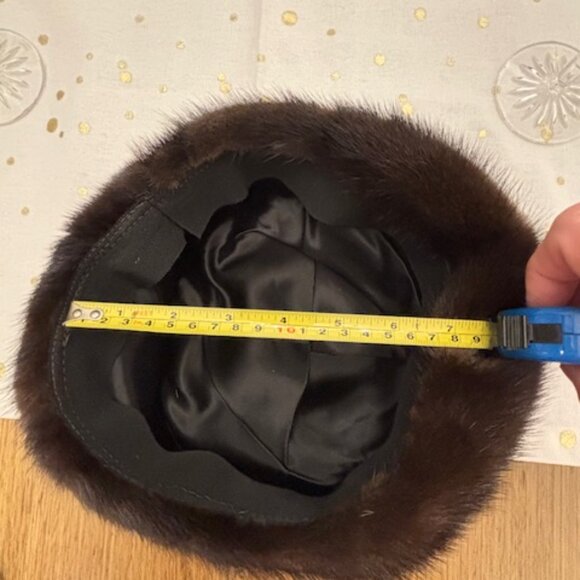 Vintage Mink Fur Pillbox Hat - Picture 4 of 4